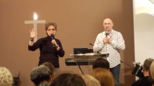 pastor Nancy McCready i pastor Paweł Godawa